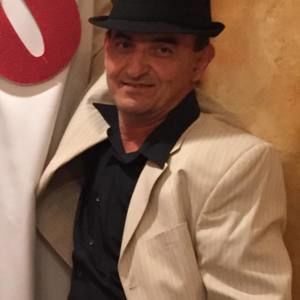 Meet your Posher, Hratch